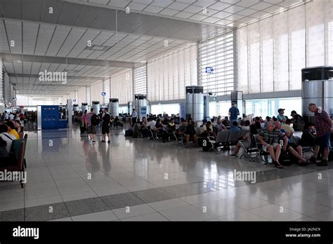 ninoy aquino international airport departures.